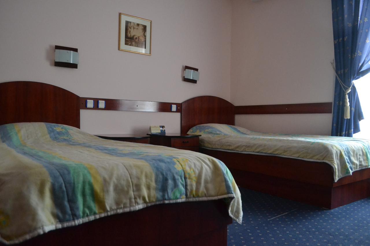 Hotel Mimoza Куманово Екстер'єр фото