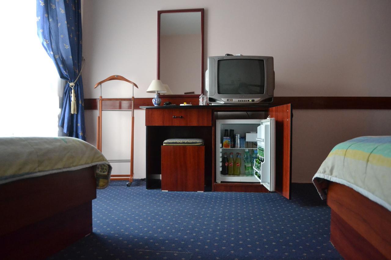Hotel Mimoza Куманово Екстер'єр фото